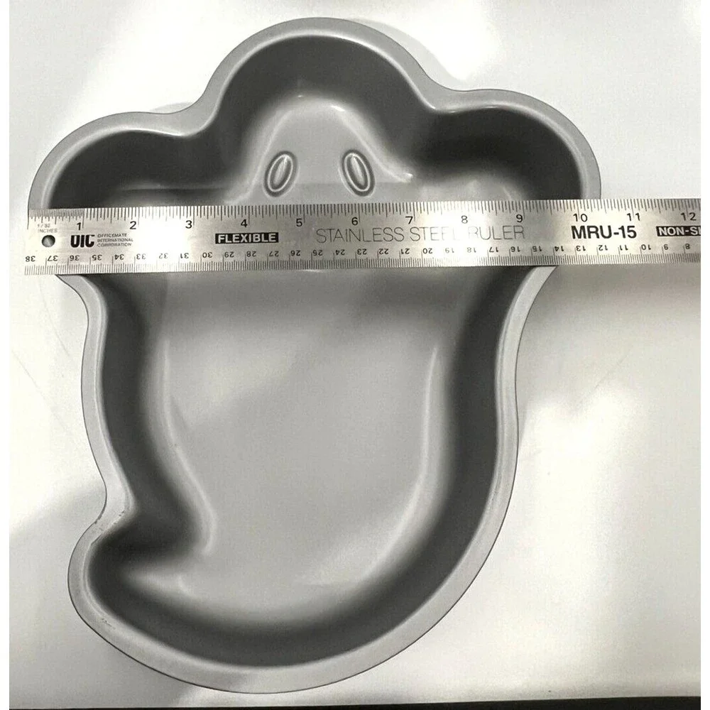 Ghost Cake Pan Mold Halloween Holiday 3D Baking Nonstick Metal Bakers Secret 12